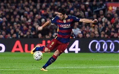 سوارز  بهترین بازیکن لاتین سال ۲۰۱۵ شد