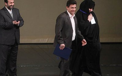 حاشیه روز | نقش ویژه همسر امیر قلعه‌نویی در رفتن ژنرال به تبریز