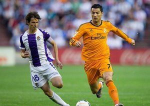 کریستیانو رونالدو - آلوارو روبیو|تقابل کریس رونالدو و روبیو برای گرفتن مالکیت توپ