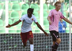 جروینیو|پالرمو 2 - 4 رم / سری آ