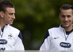 لورن كوسيلنی - متیو دبوچی