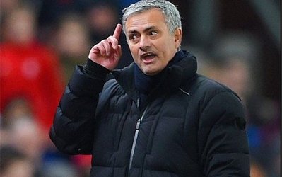 انتقاد مورینیو از داوری و کمپینی که علیه چلسی به راه افتاده است