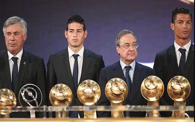 کهکشانی‌ها جوایز برترین‌های سال را درو کردند