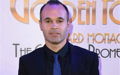 گزارش تصویری | پای طلا در دستان اینیستا