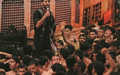 مصاحبه روز | رضا حقیقی: به مداحی عشق می‌ورزم / فعلا مضرات فرزند بیش از فوایدش است / تیم ما از لحاظ نفری خوب نیست / عروسی به کوچه ما هم می‌آید