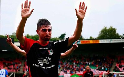 گاو برنزی برای لژیونر ایرانی نایمخن/جهانبخش بهترین بازیکن  دسته دوم لیگ هلند