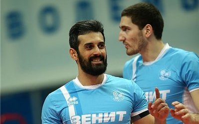 معروف: کریمی در آسیا هم بی‌رقیب بود، طرفدارش بـودم