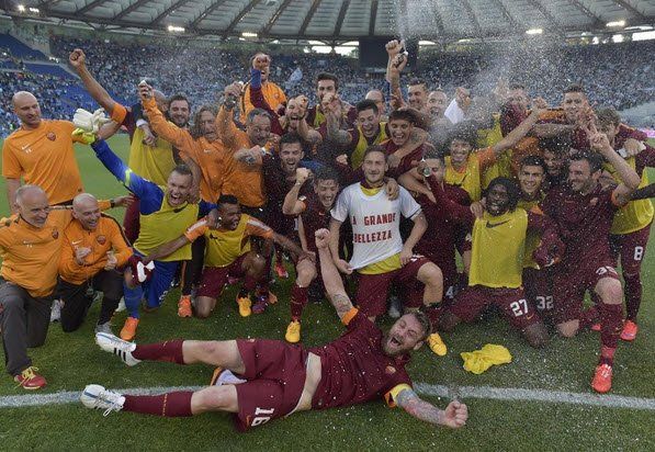 جشن بازیکنان رم