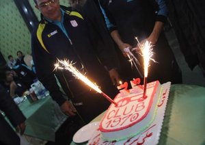 جشن تولد 35 سالگی علی کریمی