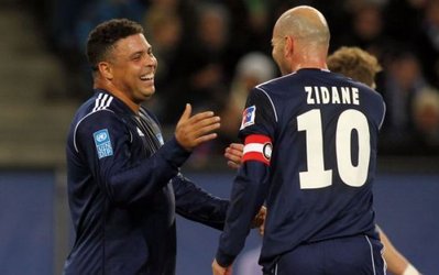 رونالدو: زیدان روزی سرمربی فرانسه می‌شود / رشد فوتبال چین و آمریکا زیاد است