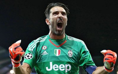 حرف‌هایی خواندنی از بوفون / هافبکی که دروازه‌بانی اسطوره‌ای شد