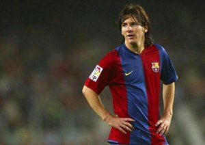 لیونل مسی|تصاویر بهترین بازیکن جهان و اسطوره باشگاه بارسلونا