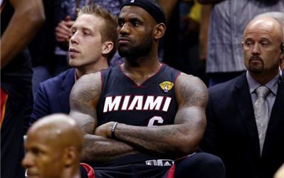 ستاره NBA در ریو / لبرون جیمز بازی فینال را از نزدیک میبیند