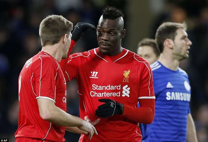 ماریو بالوتلی - استیون جرارد