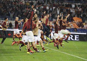 رم 1-0 کیه وو / هفته ی دهم|رم در غیاب فرانچسکو توتو یک بر صفر کیه وو را از پیش رو برداشت.