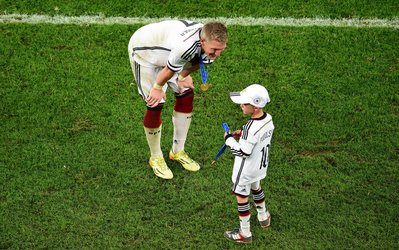 فینال فوتو | لوییس پودولسکی و عمو شواینی!