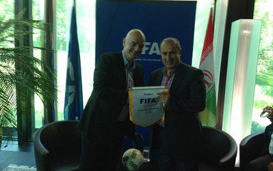 تاج در دیدار با اینفانتینو: احساس می کنیم اراده ای برای پرداخت حق ایران در فیفا وجود ندارد