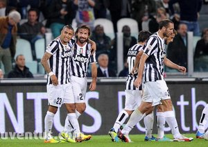 یوونتوس 4-0 کاتانیا / هفته ی دهم