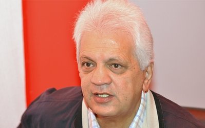 حاج رضائی: با تغییر رییس فدراسیون، فوتبال کشور گلستان نمی شود