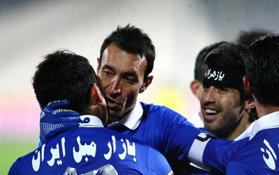 اعلام لیست ورودی و خروجی بازیکنان استقلال برای لیگ پانزدهم / عنایتی و طالبلو در لیست مازاد