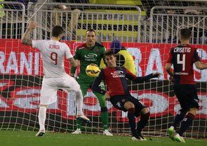 مائورو ایکاردی|کالیاری 1 - 2 اینترمیلان /  سری آ