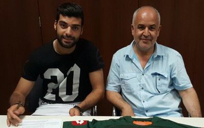 پشت پرده انتقال مهدی طارمی به ریزه اسپور؛ از پیشنهاد ۴ میلیارد و چهارصد میلیونی پرسپولیس تا پیشنهاد ۷ میلیاردی تیم ترکیه‌ای