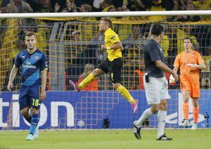 چیرو ایموبیل|دورتموند 2-0 آرسنال /  لیگ قهرمانان