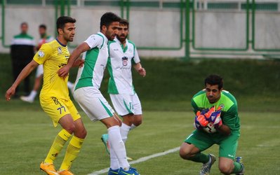 صادقی: بعید است رحمتی به ذوب‌آهن بیاید