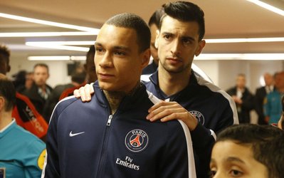 لیورپول و آرسنال در صدد جذب فان در ویل