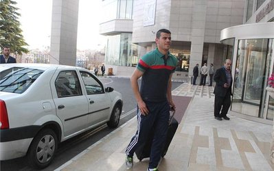 آل نعمه با استقلال اهواز به توافق اولیه رسید و در تمرینات حضور یافت