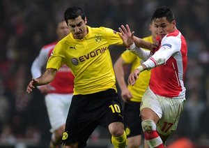 هنريخ مخیتاریان - الکسیس سانچز