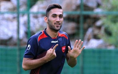 صادقیان: عاشق پاس گل دادن هستم