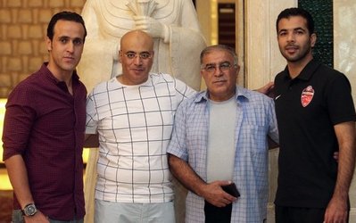 الاهلی امارات از علی کریمی و حسن روشن تقدیر کرد