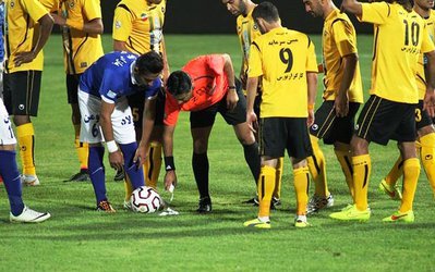 سوال روز | اسپری محو شونده چگونه وارد فوتبال ایران شد؟