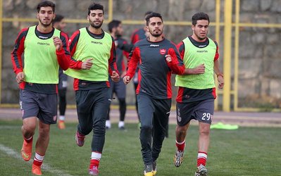 پرسپولیس امروز تمرین نمی‌کند / سرخ‌پوشان برای گردش به دبی می‌روند