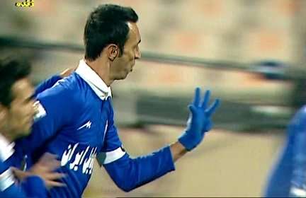 ویدئو : گل اول استقلال(رضا عنایتی)3