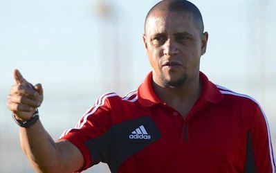 کارلوس: رونالد بازیکن تأثیرگذارتری نسبت به مسی است