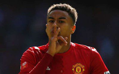 شایعه روز | آرسنال در ازای اوزیل؛ لینگارد را از منچستر یونایتد می خواهد