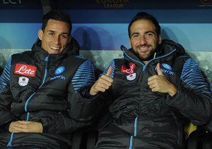 گونزالو ایگواین|یانگ بویز 2 - 0 ناپولی / لیگ اروپا