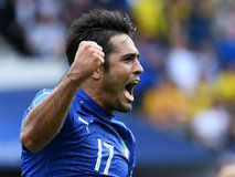 کیفیت پایین آتزوری ها تحت الشعاع گل ادر و پیروزی ایتالیا