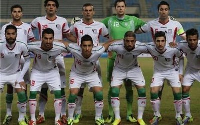 بازتاب مشکلات پیراهنهای تیم ملی در سایتهای عربی/ اظهار نظر عجیب کفاشیان!