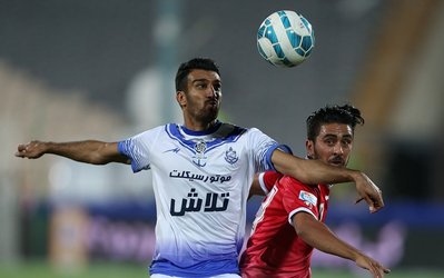 ماهینی: مقابل تیم بزرگ پرسپولیس کم نیاوردیم