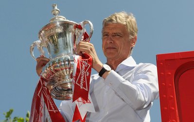 خبر خوش برای توپچی‌ها / ونگر قراردادش را سه سال تمدید کرد