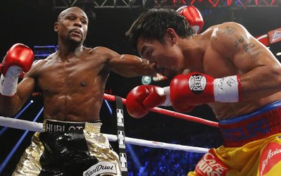 تصاوير روز | فلوید می‌ودر، سلطان بوکس جهان، برای همیشه خداحافظی کرد