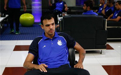 داسیلوا: رقابت من و نیلسون فقط در دربی و داخل زمین است