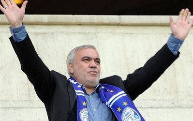 فتح الله زاده می تواند استقلال را نجات دهد؟