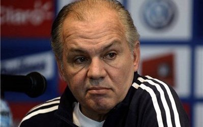 سرمربی آرژانتین: دوست ندارم راجع به شانس های قهرمانی صحبت کنم /  گونزالو هیگواین در حال مبارزه با مصدومیت است