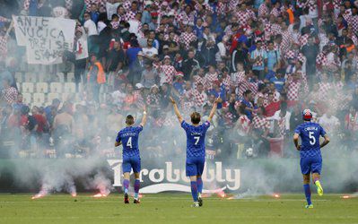 هواداران کرواسی دوباره تهدید به اغتشاش کردند / اضطراب بازیکنان کروات پیش از دیدار برابر اسپانیا