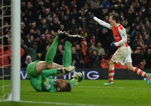 توماس روسیچکی|آرسنال 2 - 1 کوئینز پارک رنجرز / لیگ جزیره