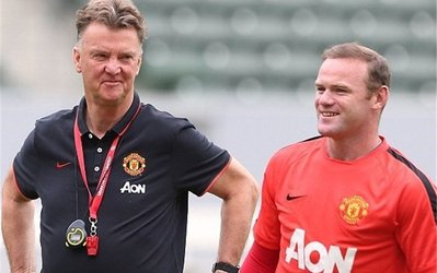 پاسخ فان خال به منتقدان: وضعیت رونی در من‌یونایتد با تیم ملی انگلیس فرق می‌کند